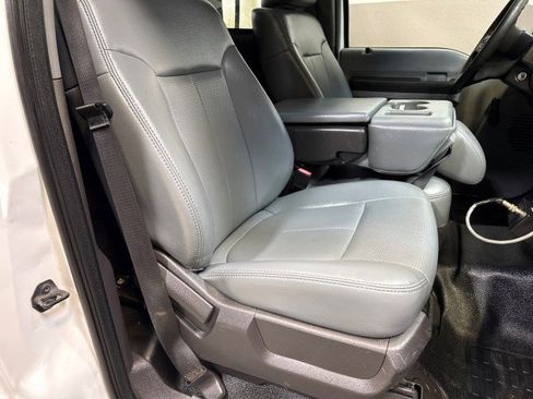 Used 2011 Ford F550 2WD Regular Cab Super Duty w/ Payload Upgrade Pkg image 37