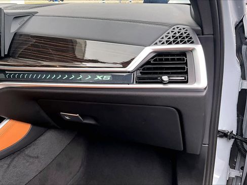 Used 2025 BMW X5 sDrive40i w/ M Sport Package image 20