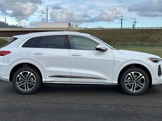 New 2025 Audi Q5 Premium video 2