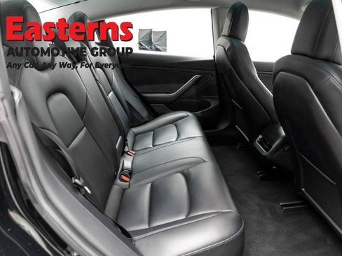 Used 2019 Tesla Model 3 Standard Range Plus RWD image 16