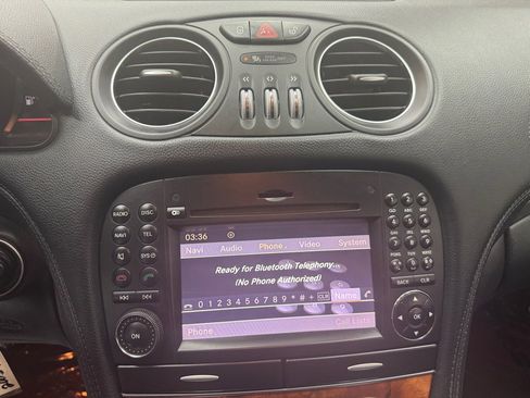 Used 2009 Mercedes-Benz SL 550 image 31