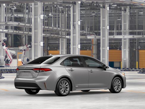 New 2026 Toyota Corolla LE AWD/4WD image 12