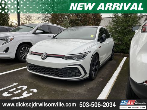 Used 2024 Volkswagen GTI SE image 2