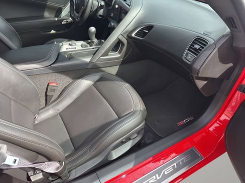 Used 2016 Chevrolet Corvette Z06 image 15
