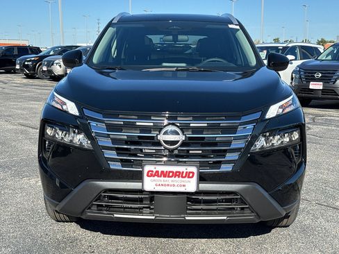 New 2026 Nissan Rogue SV w/ SV Premium Package image 3