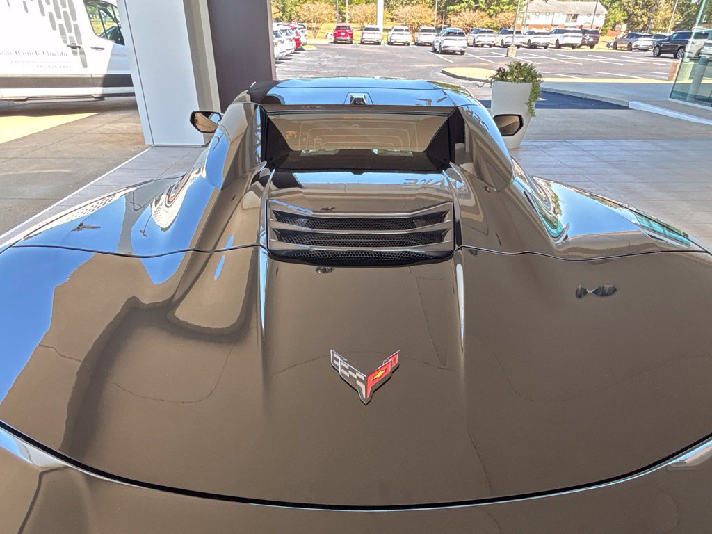 Used 2025 Chevrolet Corvette Z06 RWD image 51