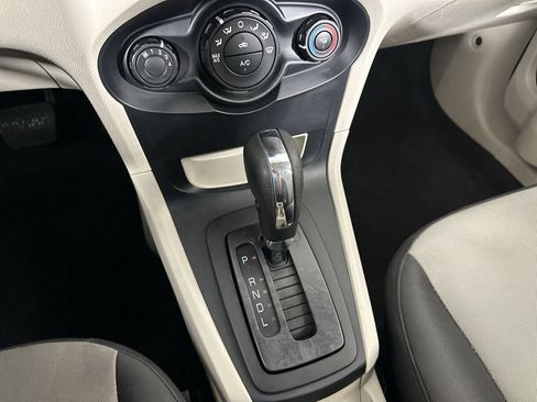 Used 2012 Ford Fiesta S FWD image 15