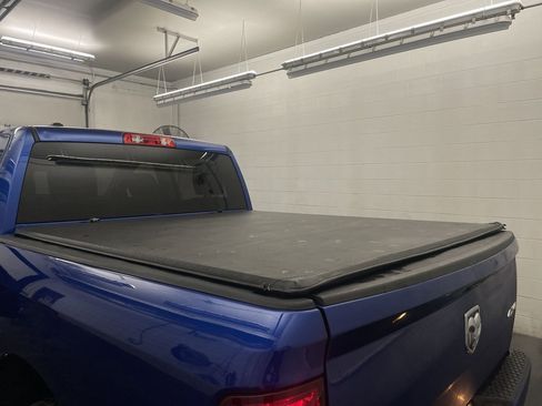 Used 2018 RAM 1500 Express image 27