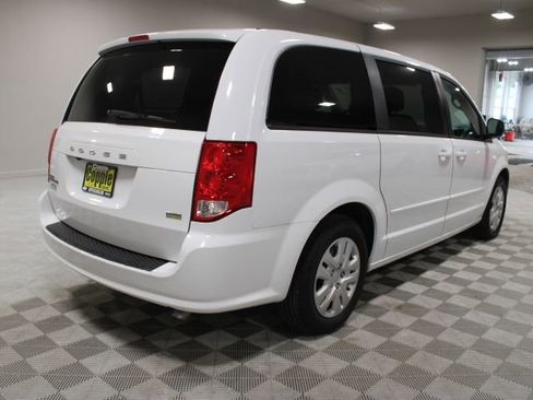 Used 2017 Dodge Grand Caravan SE w/ Power Window Group FWD image 11