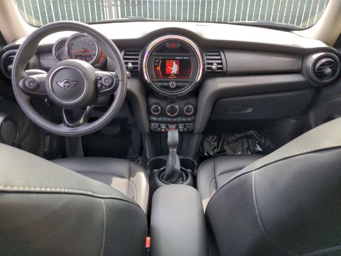 Used 2019 MINI Cooper 2-Door Hardtop image 15