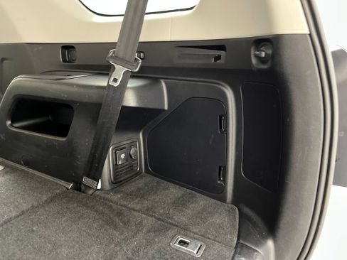 Used 2024 Toyota 4Runner SR5 RWD image 44