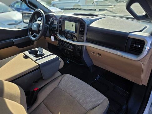 Used 2023 Ford F150 XLT image 9