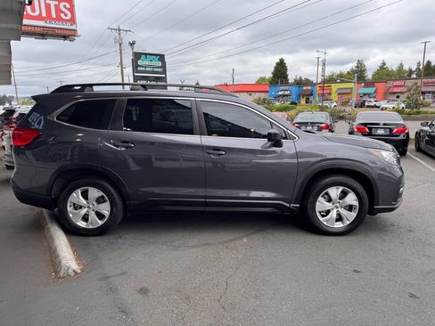 Used 2020 Subaru Ascent 8-Passenger AWD/4WD image 8