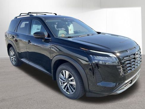 New 2026 Nissan Pathfinder SL w/ Cargo Package AWD/4WD image 3