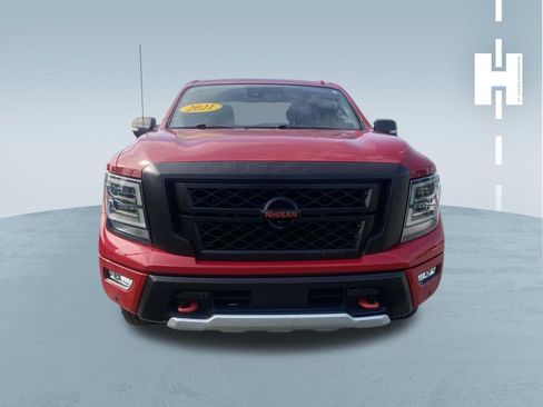 Used 2021 Nissan Titan PRO-4X w/ Pro-4x Convenience Package AWD/4WD image 2