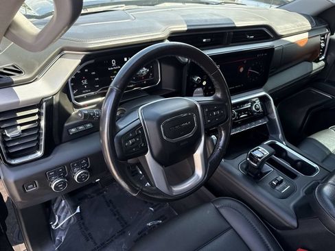 Used 2022 GMC Sierra 1500 Denali w/ Denali Reserve Package AWD/4WD image 16