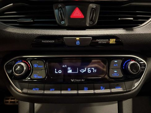 Used 2020 Hyundai Elantra GT N Line FWD image 33
