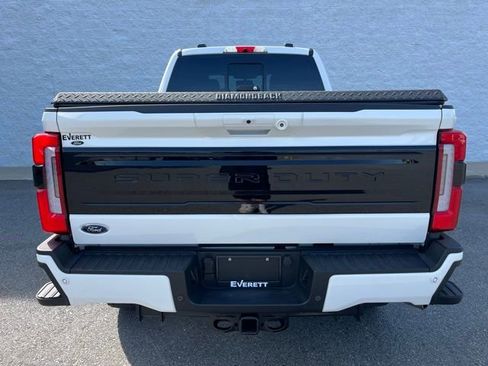 Used 2026 Ford F250 Platinum w/ Tremor Off-Road Package image 7