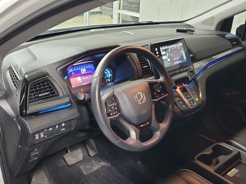 Certified 2023 Honda Odyssey Elite image 20