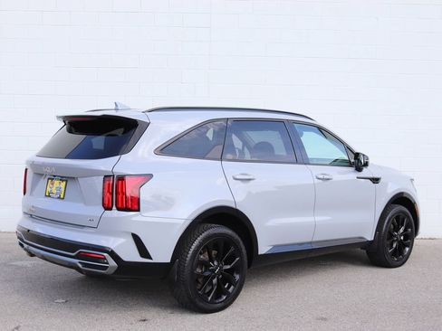 Used 2023 Kia Sorento X-Line EX AWD/4WD image 2