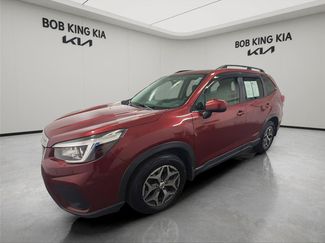 Used 2019 Subaru Forester Premium w/ All-Weather Package AWD/4WD video 1