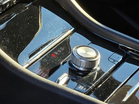 Used 2021 Jeep Grand Cherokee L Overland image 24