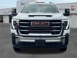 Used 2024 GMC Sierra 3500 SLE w/ Remote Start Package AWD/4WD video 2