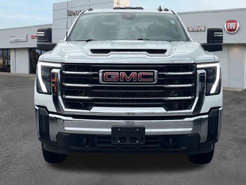 Used 2024 GMC Sierra 3500 SLE w/ Remote Start Package AWD/4WD image 2