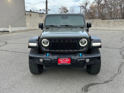 Used 2024 Jeep Wrangler Willys 4xe image 9
