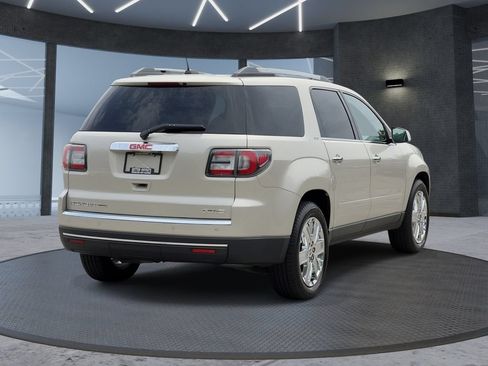 Used 2017 GMC Acadia Limited SLT AWD/4WD image 4