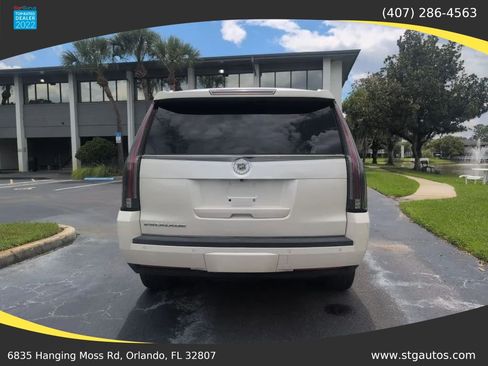 Used 2015 Cadillac Escalade 2WD image 4