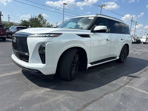 Used 2026 INFINITI QX80 Autograph w/ Premium Cargo Package AWD/4WD image 14