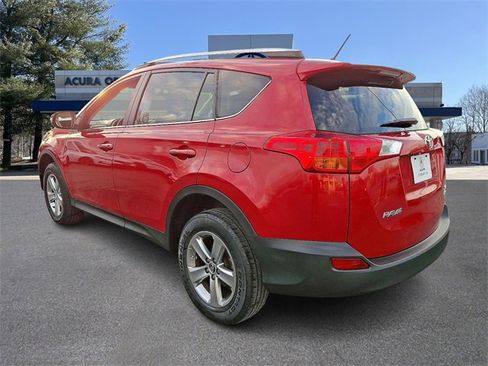 Used 2015 Toyota RAV4 XLE image 4