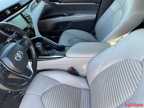 Certified 2018 Toyota Camry SE w/ Protection Package (Q2) FWD image 21