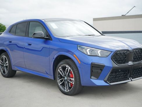 New 2026 BMW X2 xDrive28i w/ Technology Package image 3