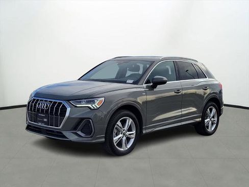 Certified 2024 Audi Q3 2.0T Premium Plus w/ Premium Plus Package image 1