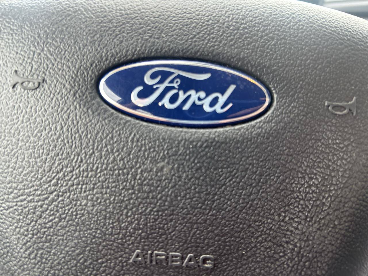 Used 2017 Ford Fiesta SE w/ Cold Weather Package FWD image 20