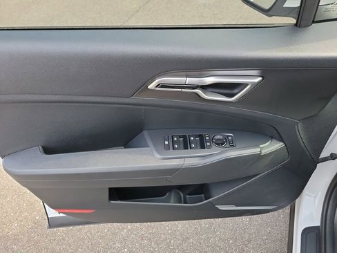 New 2026 Kia Sportage LX image 19