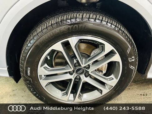 Certified 2025 Audi Q5 Premium AWD/4WD image 33
