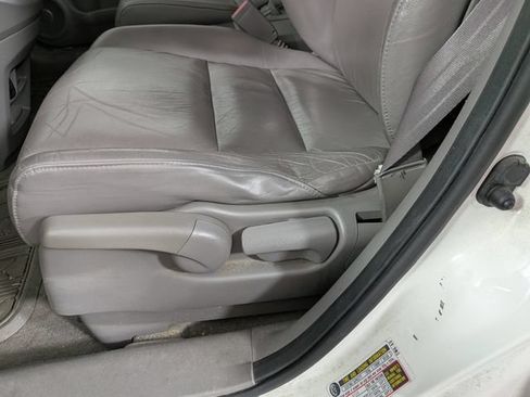 Used 2007 Honda CR-V EX-L image 13