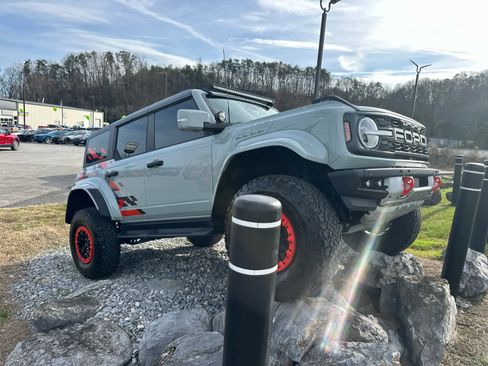 Used 2024 Ford Bronco Raptor image 21