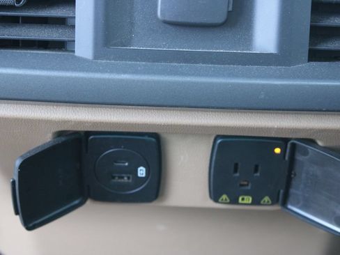 Used 2022 Ford F150 XLT w/ Equipment Group 302A High AWD/4WD image 19
