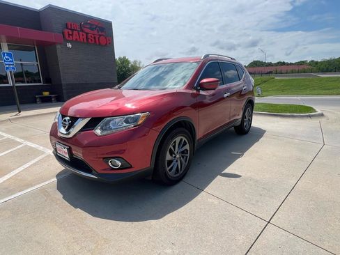 Used 2016 Nissan Rogue SL w/ SL Premium Package AWD/4WD image 2