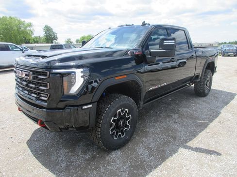 New 2026 GMC Sierra 2500 AT4X AWD/4WD image 11