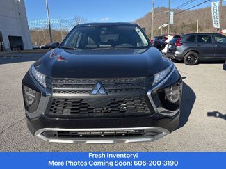 Used 2025 Mitsubishi Eclipse Cross SE video 2