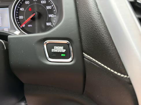 Used 2023 GMC Acadia SLE w/ Driver Convenience Package AWD/4WD image 23