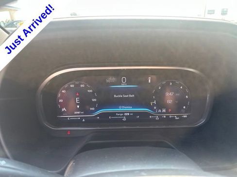 Used 2023 Chevrolet Suburban Z71 w/ Off-Road Capability Package AWD/4WD image 10