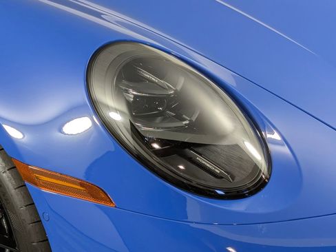 Certified 2025 Porsche 911 Carrera GTS image 15