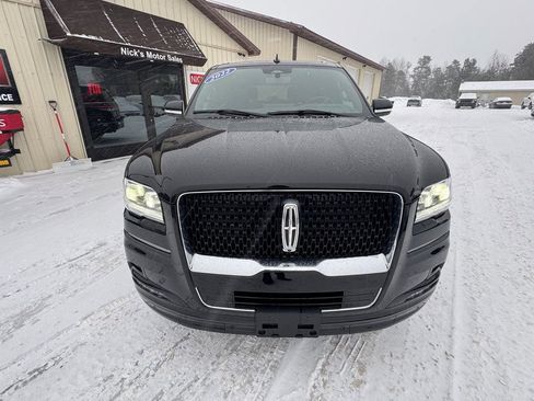 Used 2022 Lincoln Navigator Reserve w/ Equipment Group 201A image 8