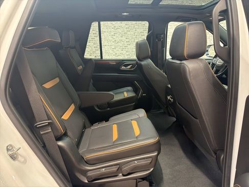 Used 2021 GMC Yukon AT4 AWD/4WD image 12